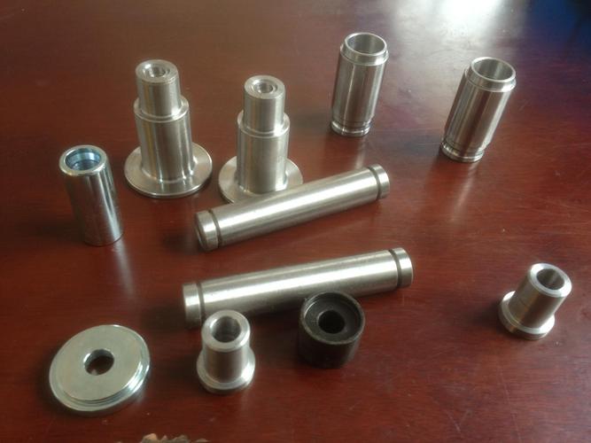 无锡立诚科技专业精密模具,精密冲压产品,精密机械零件的制造