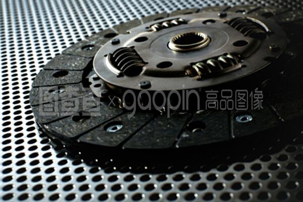 金属表面上的汽车离合器